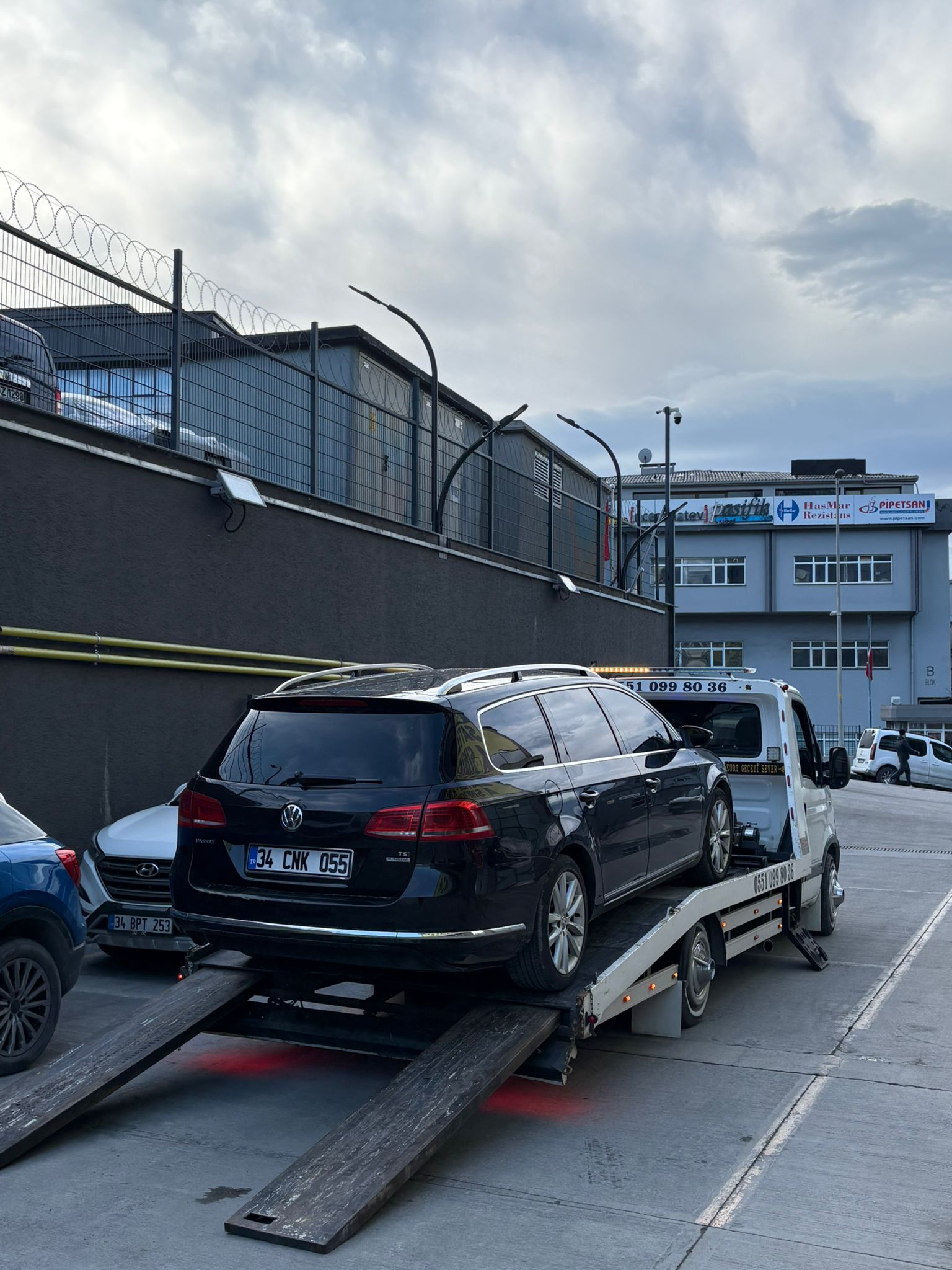 Çelebi Oto Kurtarma - VW Passat çekici